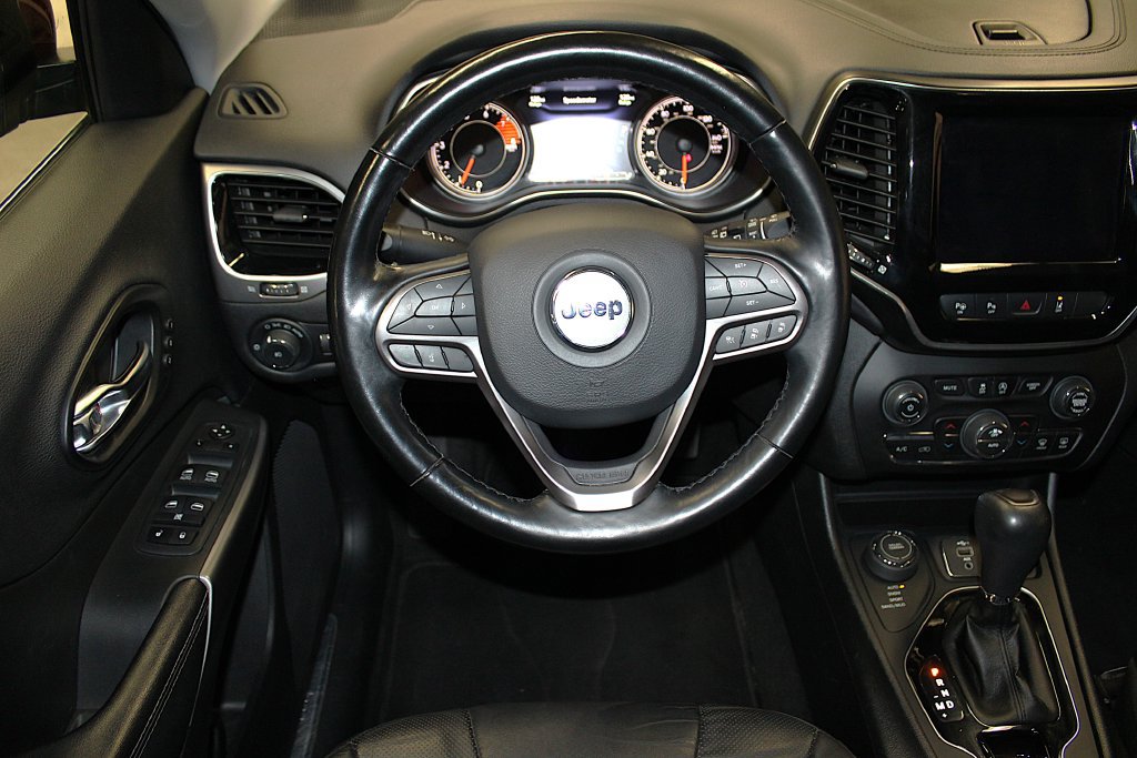 Certified 2021 Jeep Cherokee Limited AWD/4WD image 10