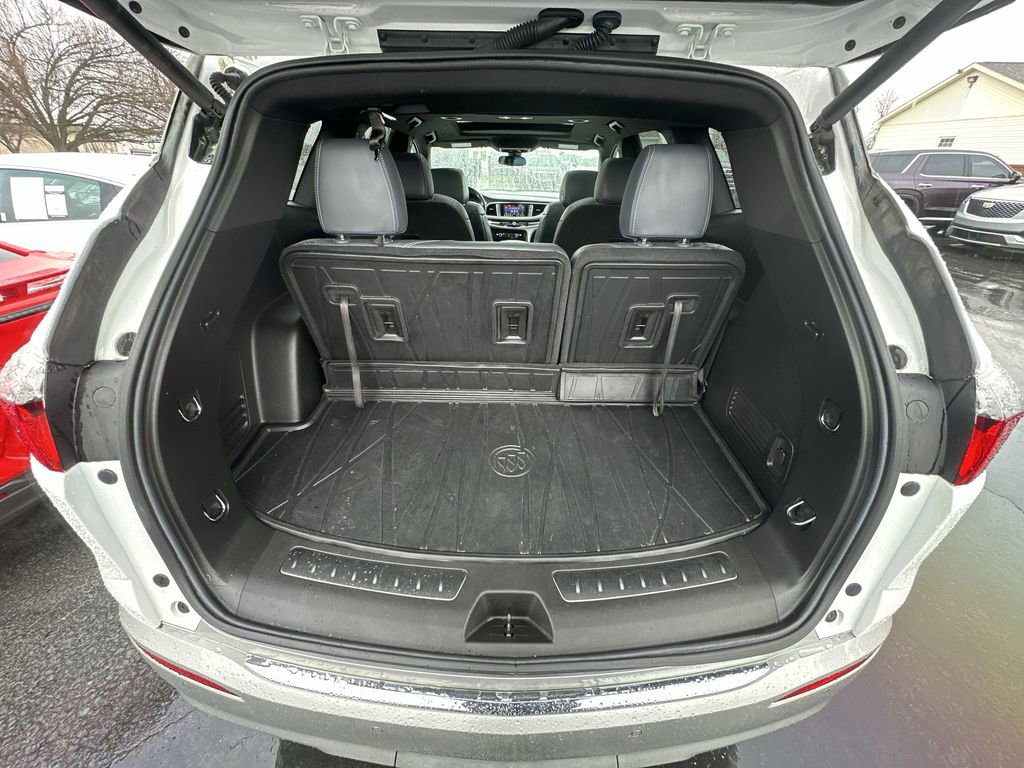 Used 2023 Buick Enclave Essence w/ Experience Buick Package image 24