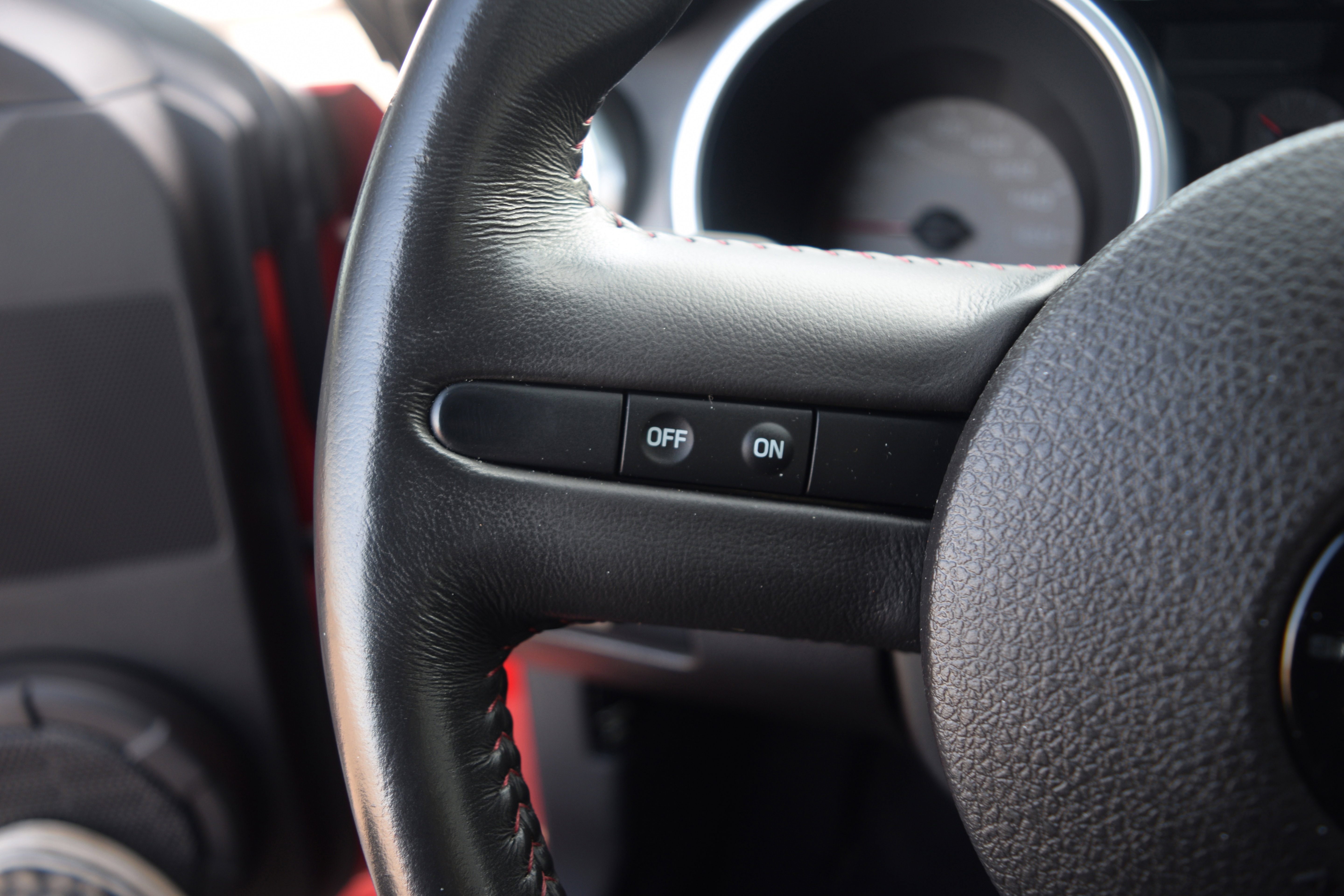 Used 2008 Ford Mustang Shelby GT500 image 6