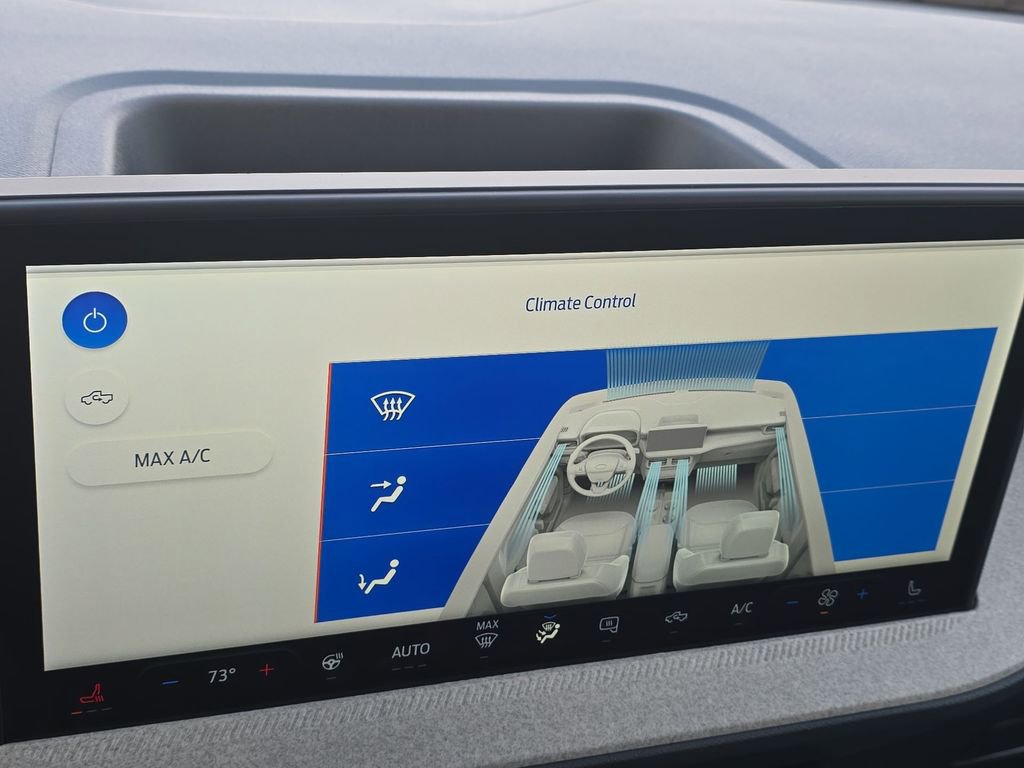 New 2025 Ford Maverick XLT w/ Equipment Group 301A image 23