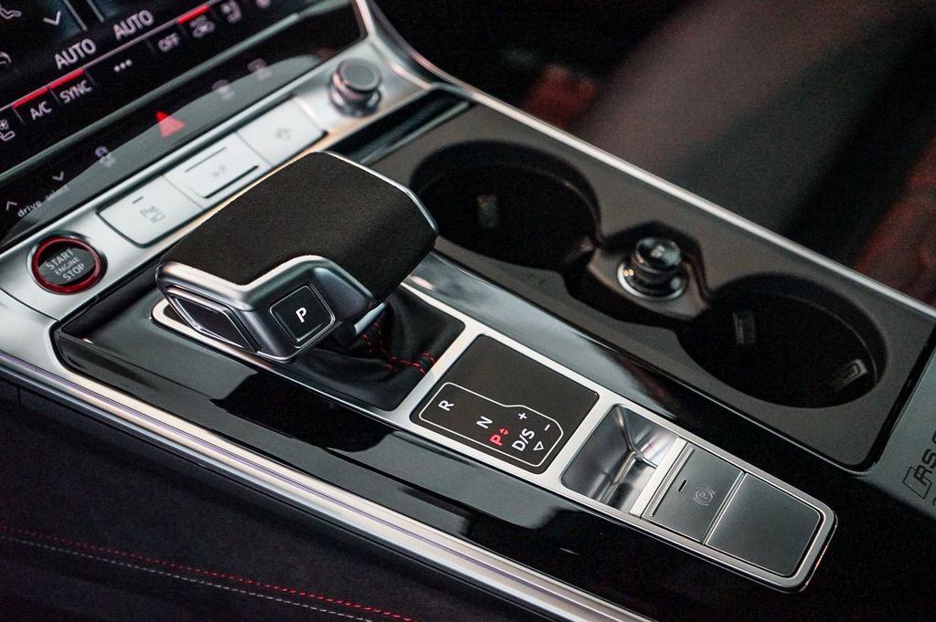 Used 2025 Audi RS 6 performance AWD/4WD image 28