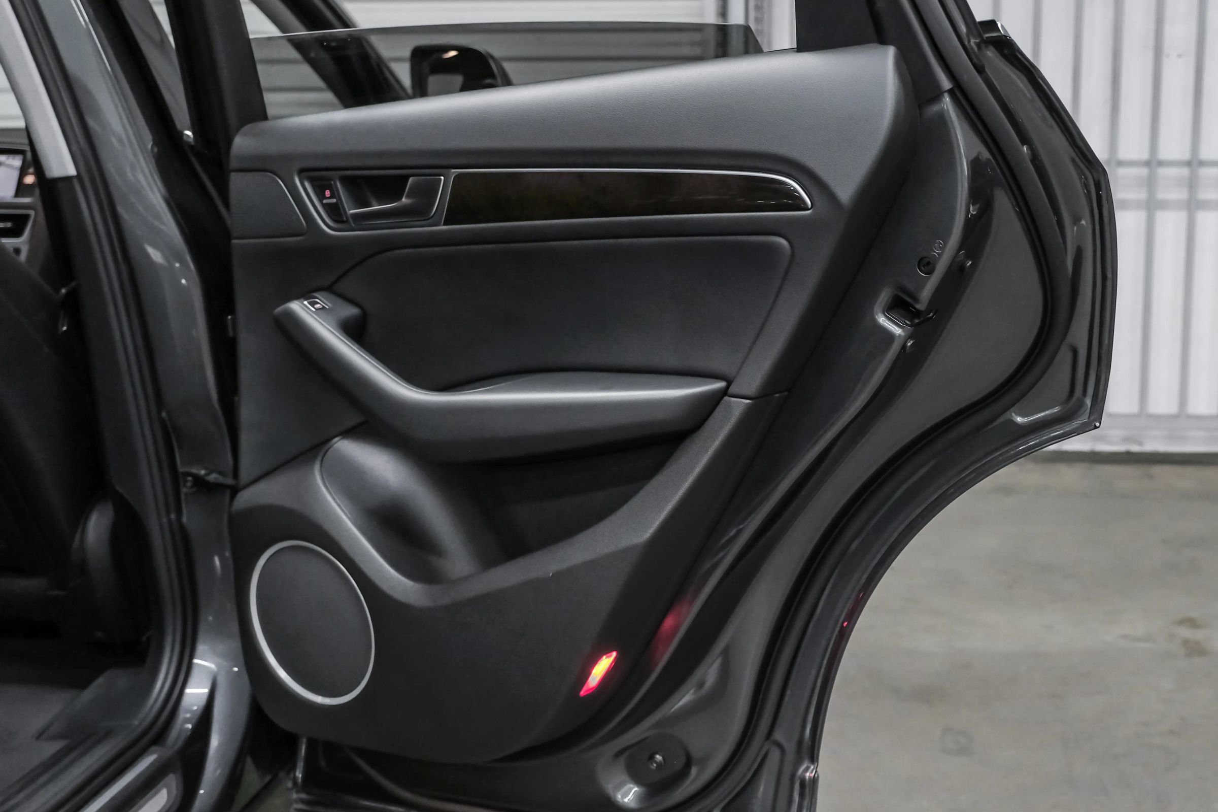 Used 2016 Audi Q5 2.0T Premium Plus w/ Technology Package image 42