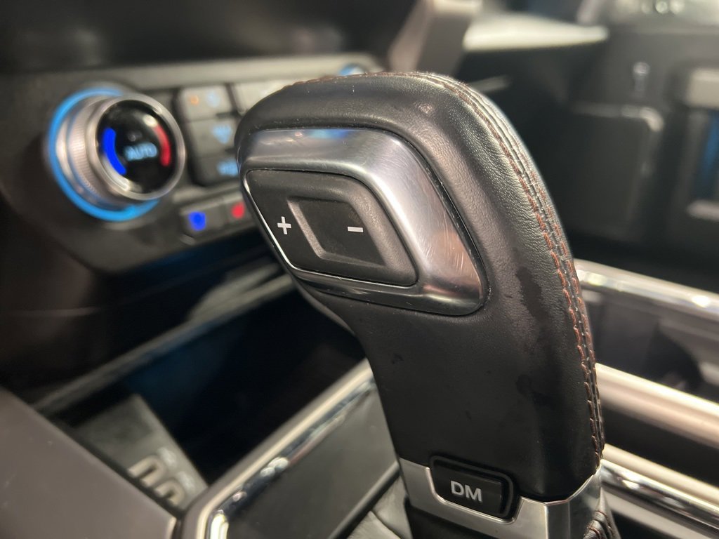 Used 2020 Ford F150 Platinum w/ Equipment Group 701A Luxury image 16