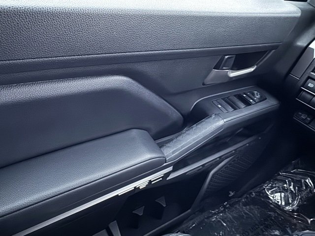 Certified 2024 Toyota Tacoma TRD Off-Road image 32