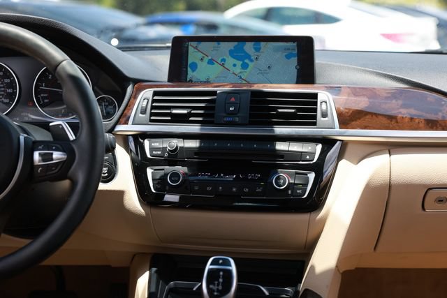 Used 2016 BMW 340i Sedan RWD image 39
