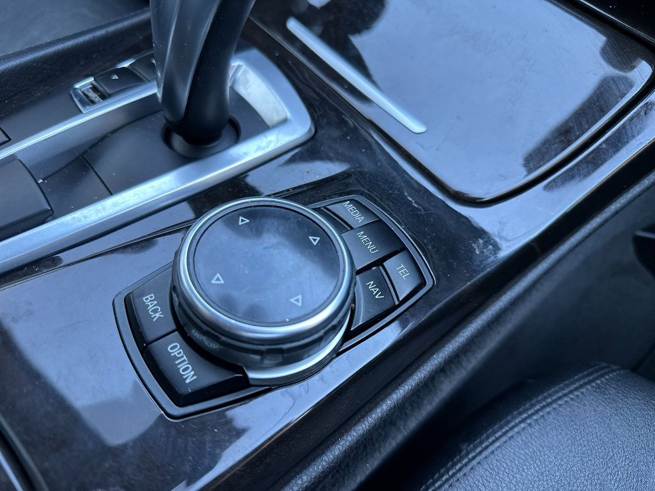 Used 2014 BMW 528i Sedan image 48