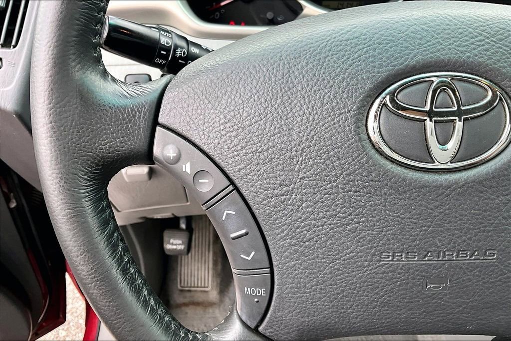 Used 2006 Toyota Highlander V6 image 25