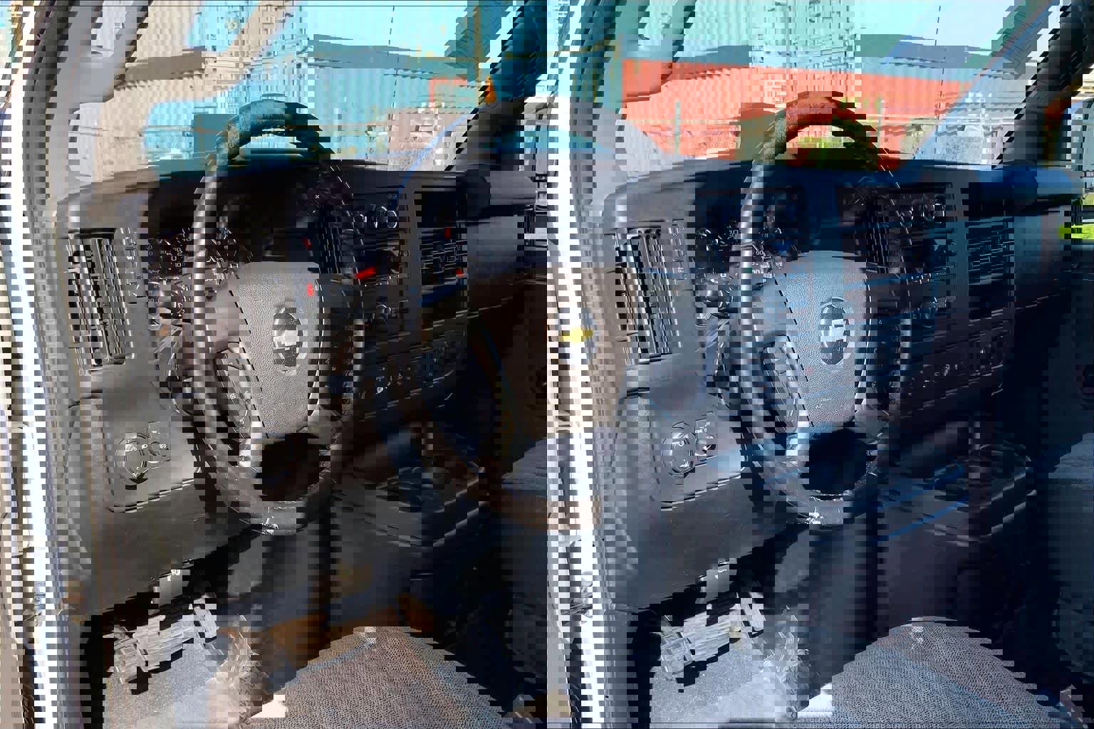 Used 2019 Chevrolet Express 3500 LT w/ LT Preferred Equipment Group image 18