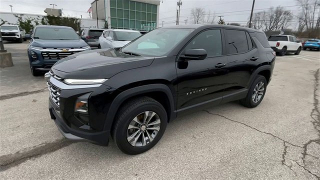 Used 2025 Chevrolet Equinox LT image 6