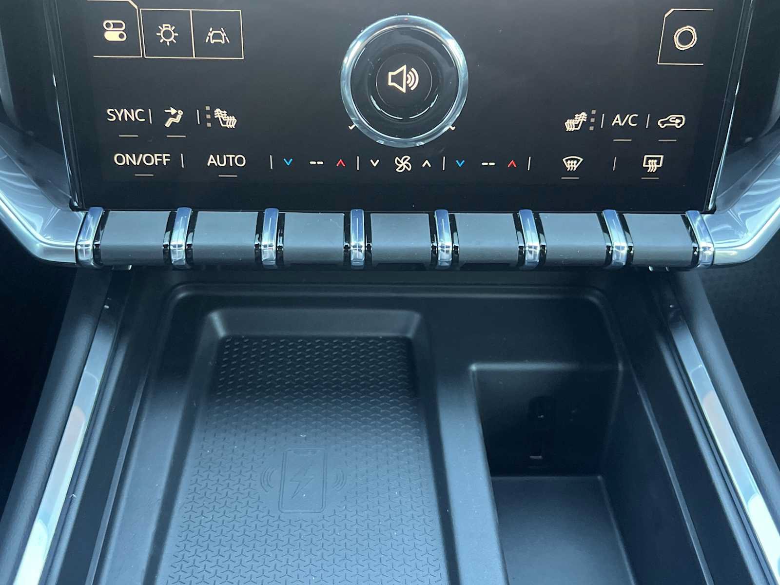 New 2026 GMC Acadia Elevation w/ Black Edition FWD image 7