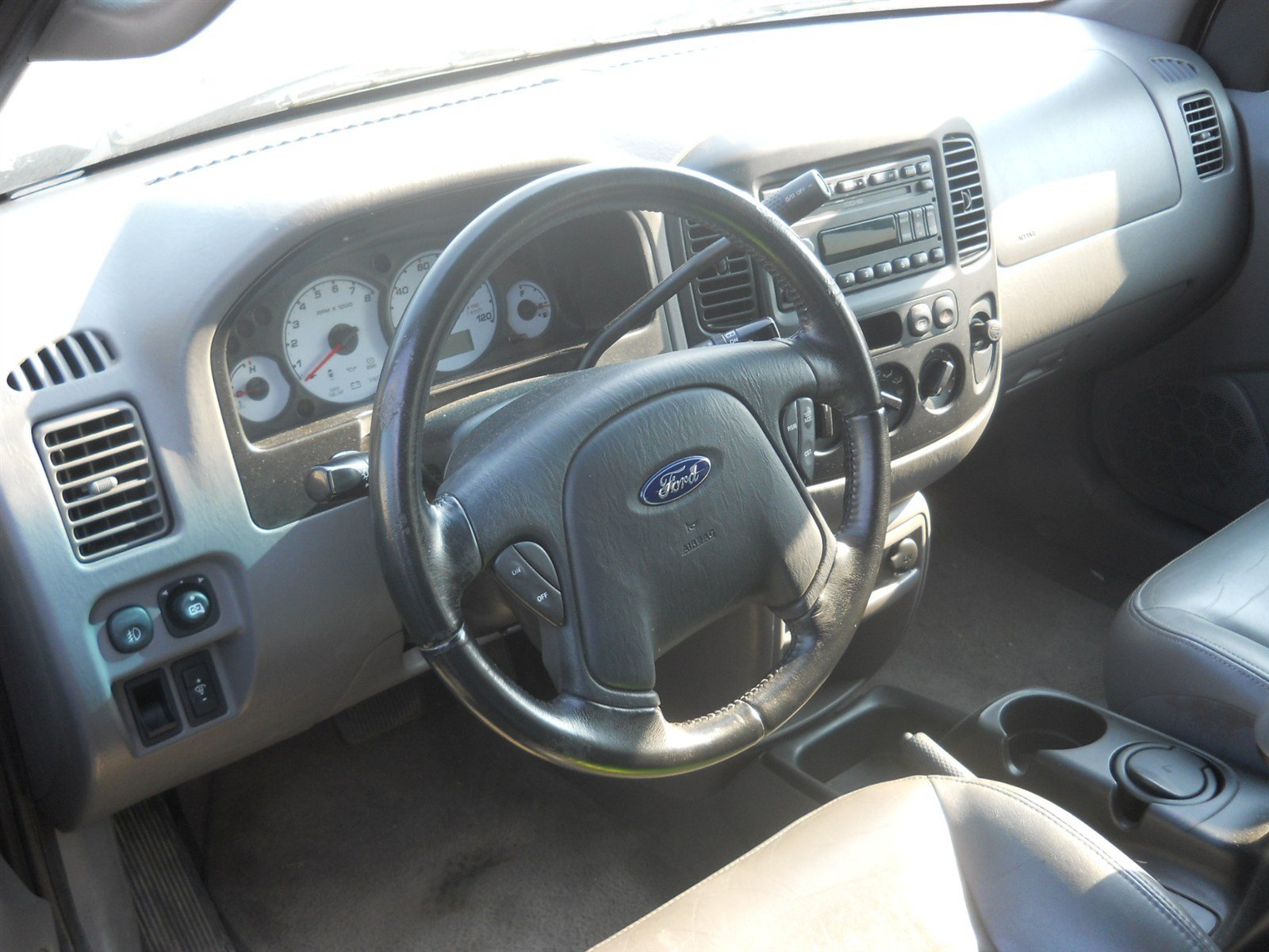 Used 2002 Ford Escape XLT AWD/4WD image 6