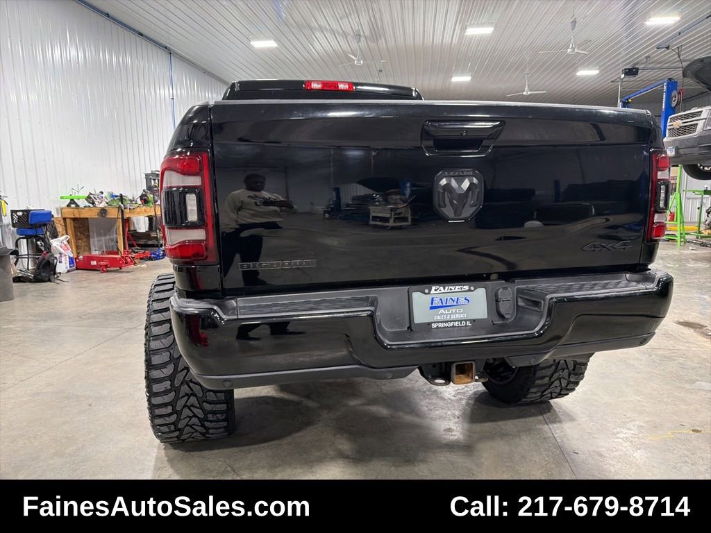 Used 2019 RAM 2500 Big Horn w/ Black Appearance Package image 12