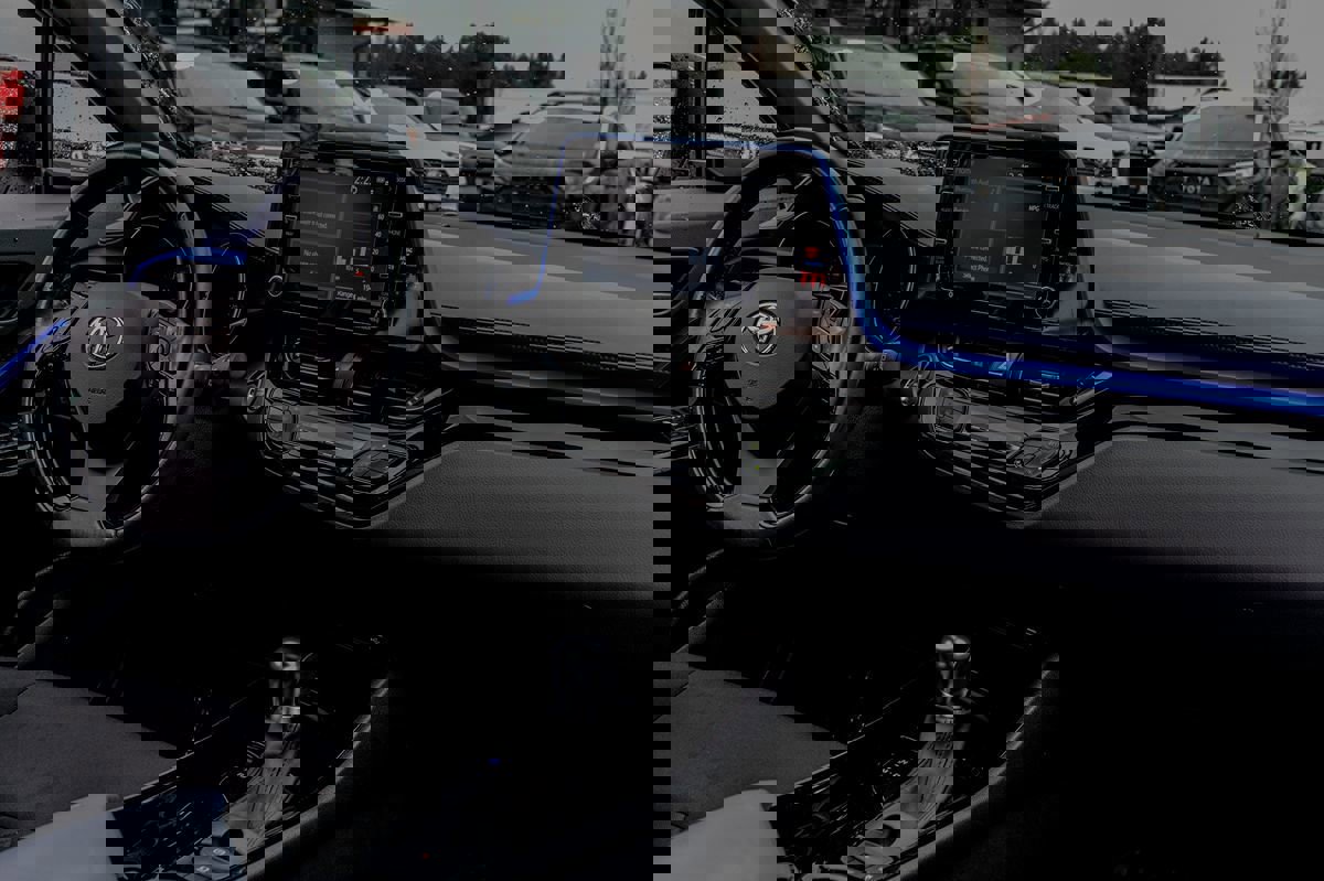 Used 2021 Toyota C-HR XLE image 35