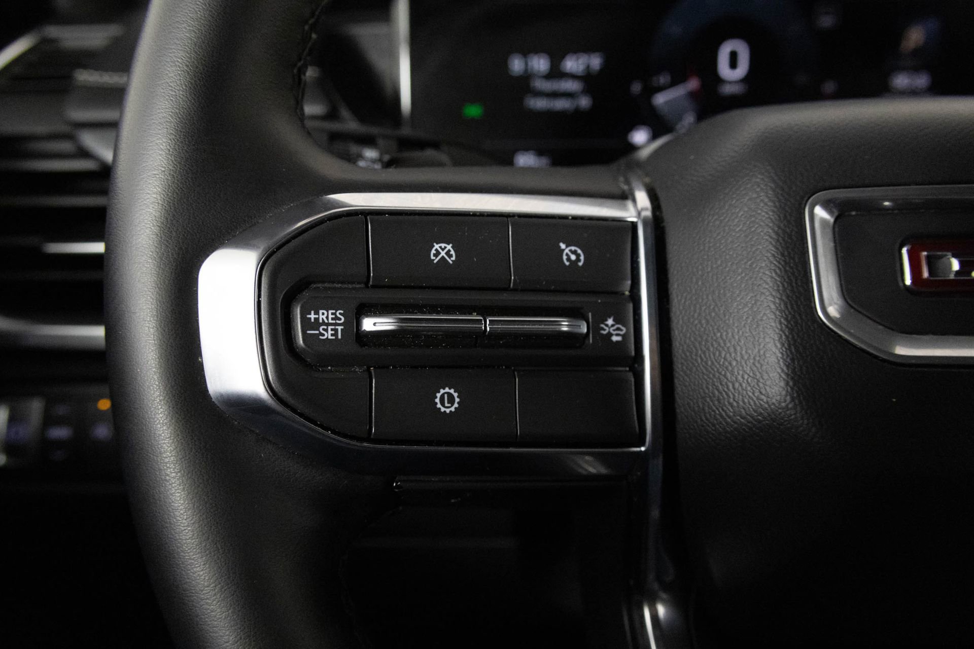 Certified 2025 GMC Acadia Elevation image 28