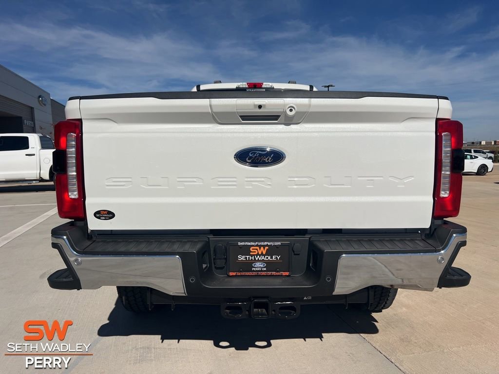 New 2025 Ford F350 Lariat w/ Lariat Ultimate Package image 5