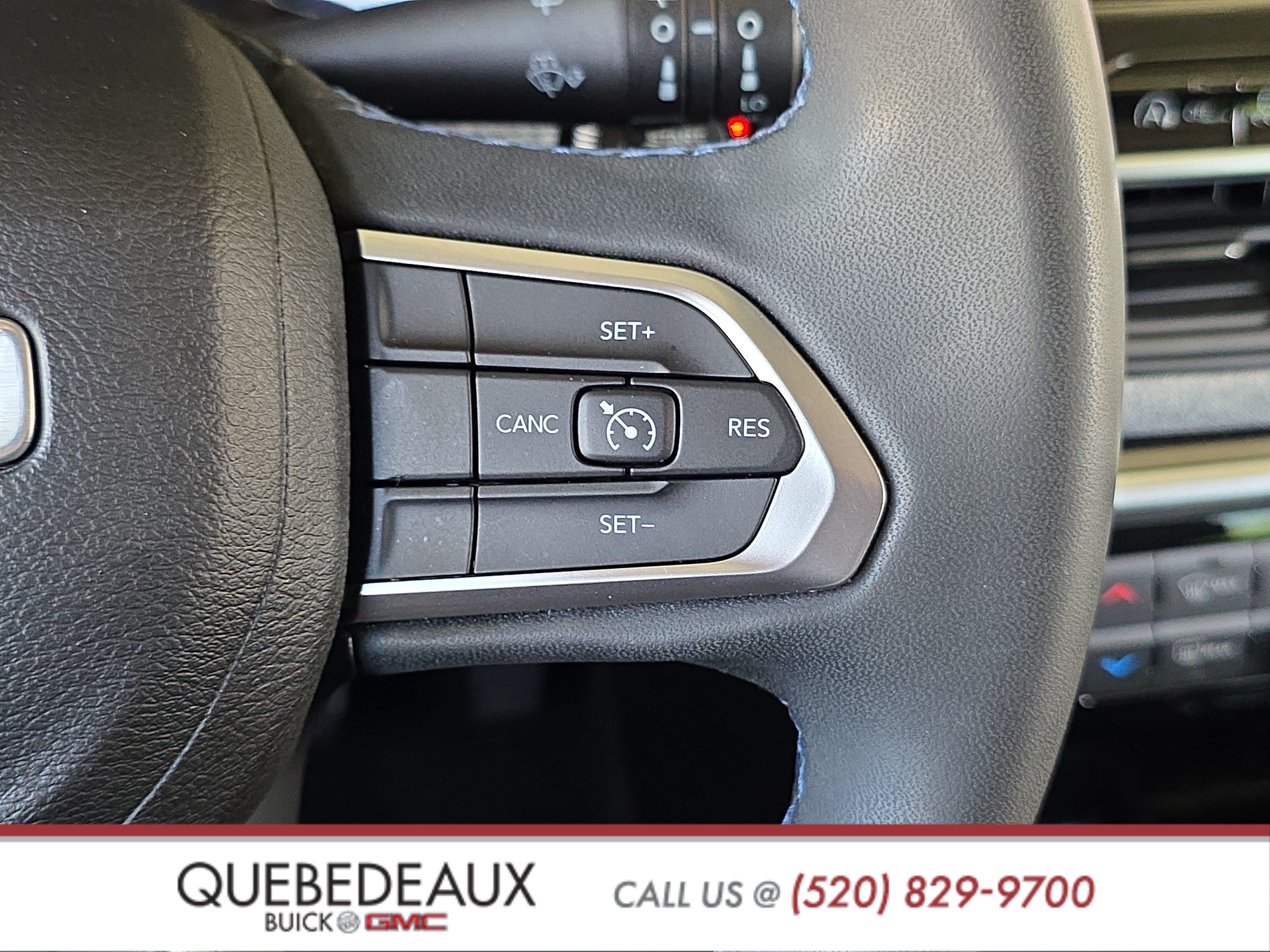 Used 2022 Jeep Compass Latitude FWD image 13