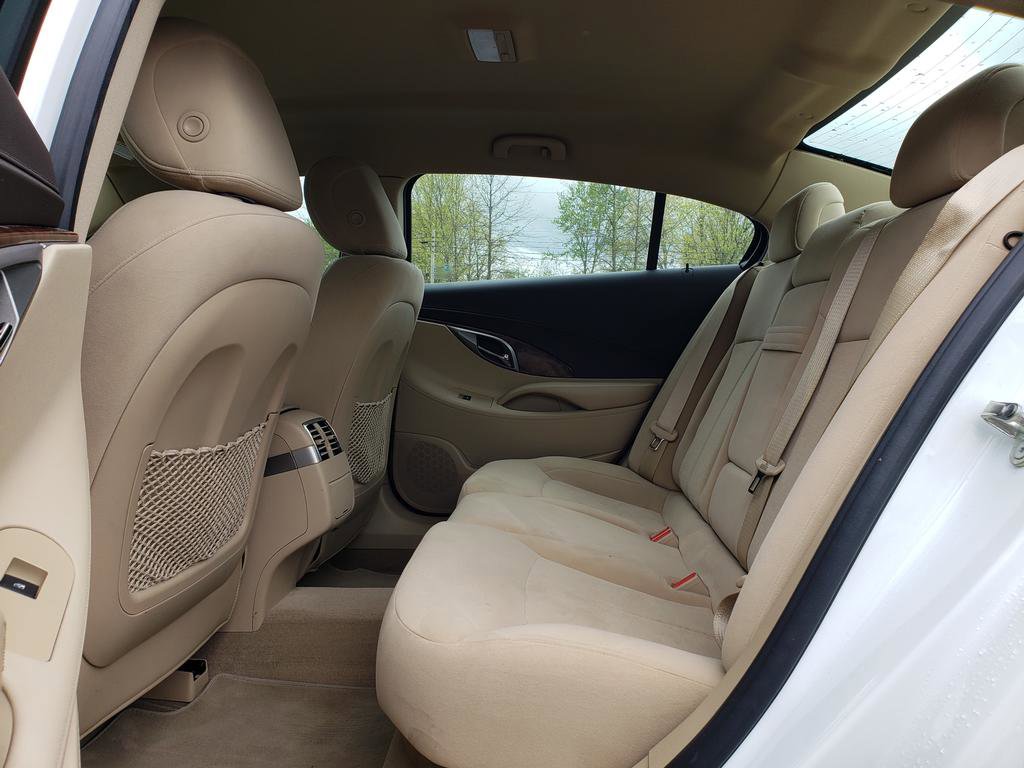 Used 2010 Buick LaCrosse CX FWD image 11