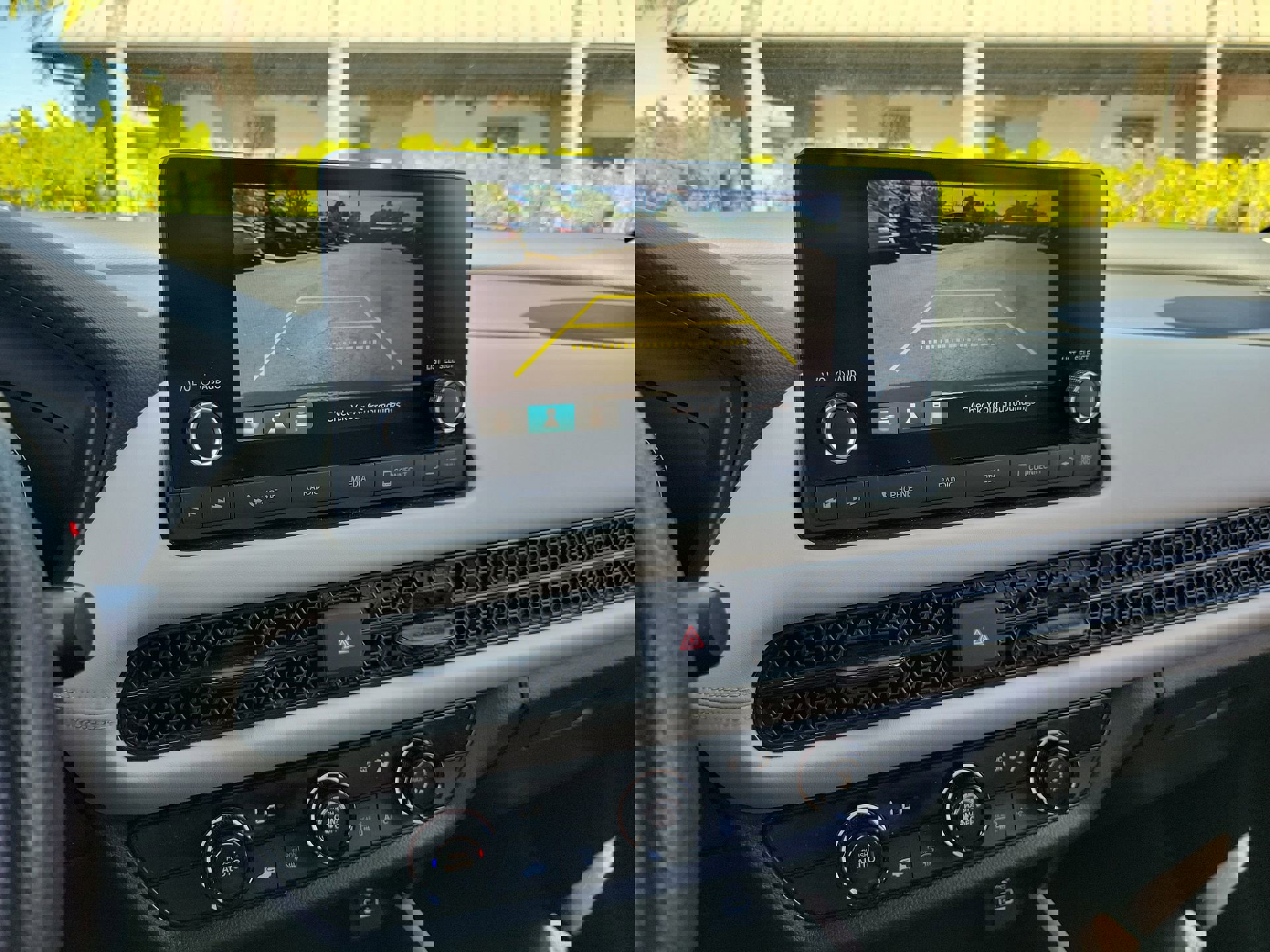 Used 2023 Honda HR-V LX image 24