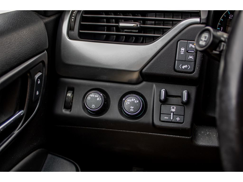 Used 2017 Chevrolet Tahoe LT w/ Max Trailering Package image 34