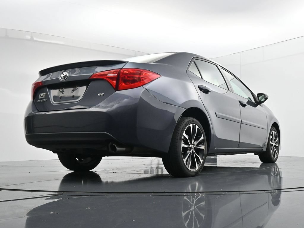 Used 2017 Toyota Corolla SE w/ Carpet Mat Package (TMS) FWD image 28
