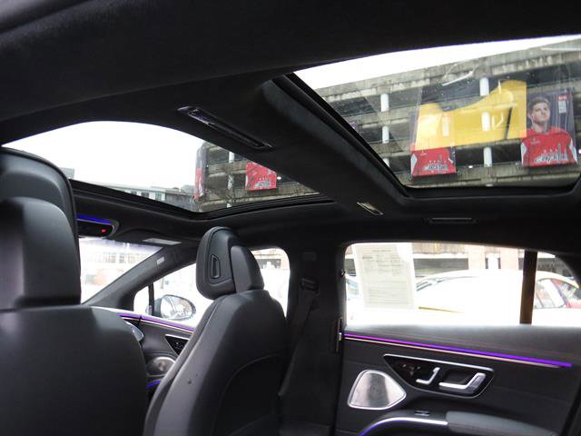 Certified 2023 Mercedes-Benz EQS 450+ 4MATIC Sedan w/ Executive Rear Seat Package image 22