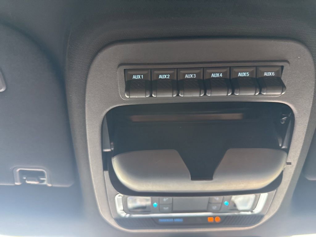 Used 2025 Ford F350 Lariat w/ Lariat Ultimate Package image 30