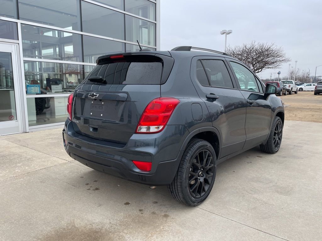 Used 2022 Chevrolet Trax LT w/ Premium Seat Package image 5