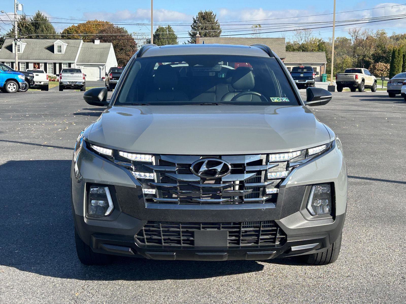 Used 2024 Hyundai Santa Cruz XRT image 2