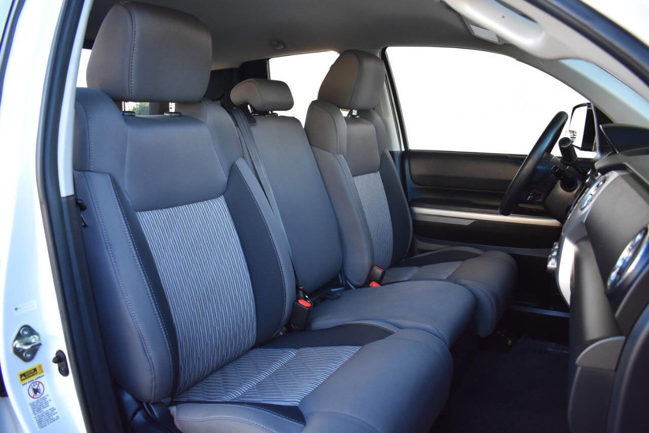 Used 2017 Toyota Tundra SR5 image 31