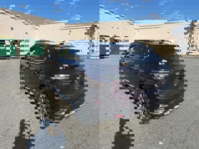 Used 2023 Buick Envision Avenir image 3