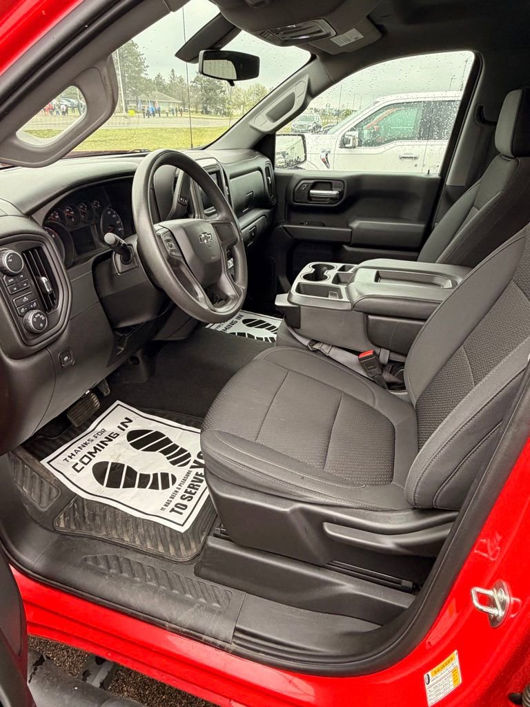 Used 2020 Chevrolet Silverado 1500 Custom Trail Boss w/ Custom Convenience Package AWD/4WD image 5