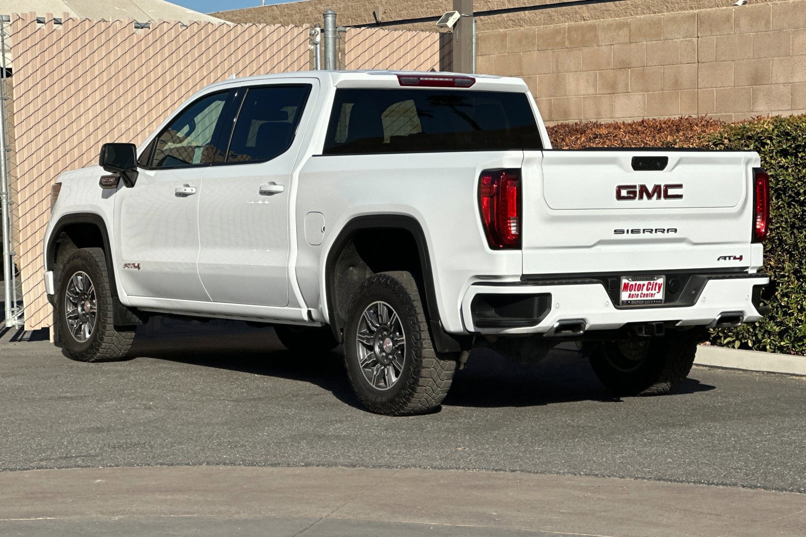 Certified 2025 GMC Sierra 1500 AT4 AWD/4WD image 6