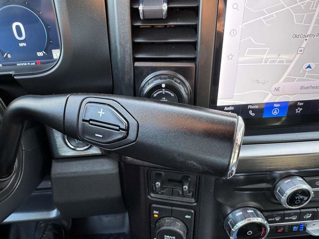 Used 2024 Ford F250 Lariat w/ Lariat Ultimate Package image 28