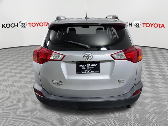 Used 2015 Toyota RAV4 XLE AWD/4WD image 7