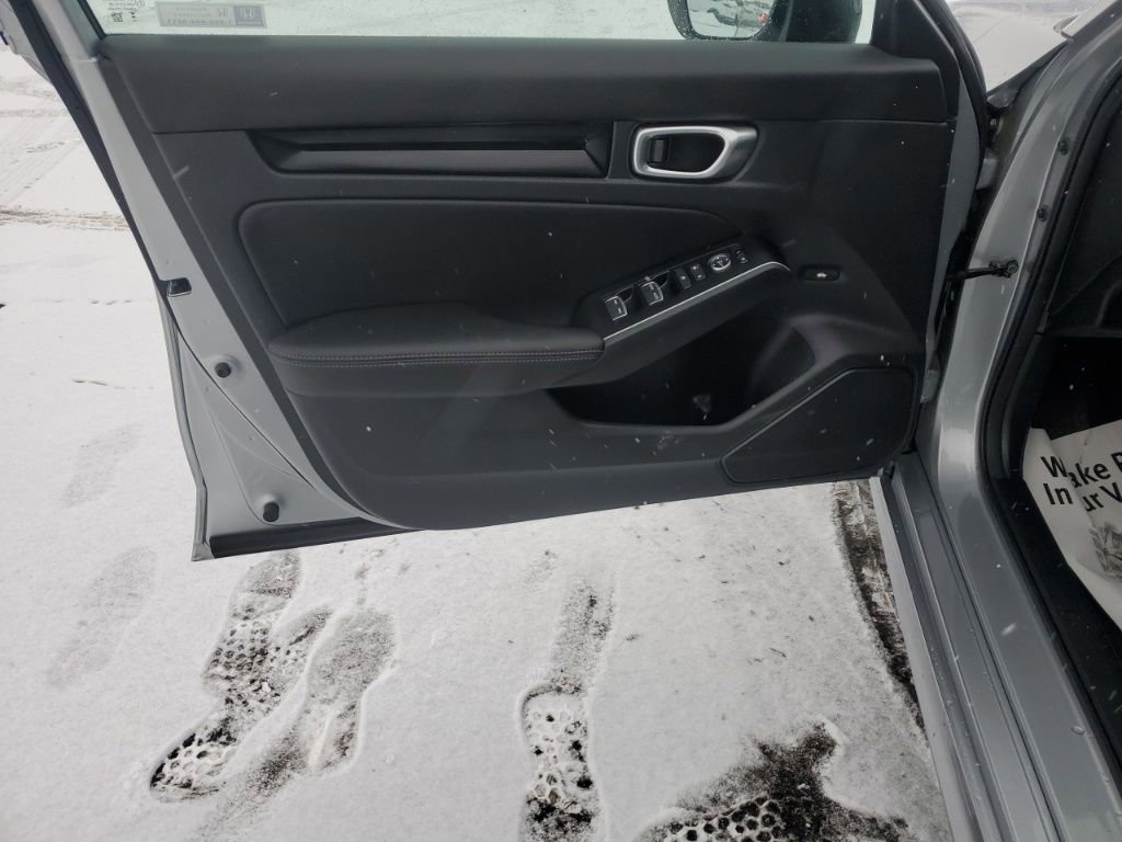 Certified 2025 Honda Civic Sport Touring image 13