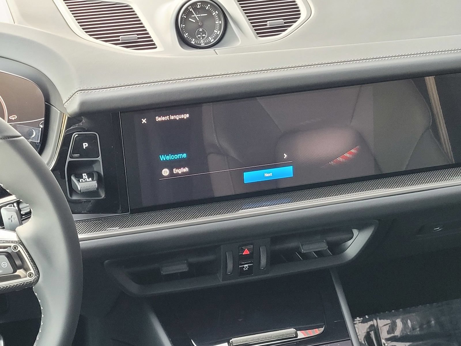 New 2025 Porsche Cayenne Turbo AWD/4WD image 17
