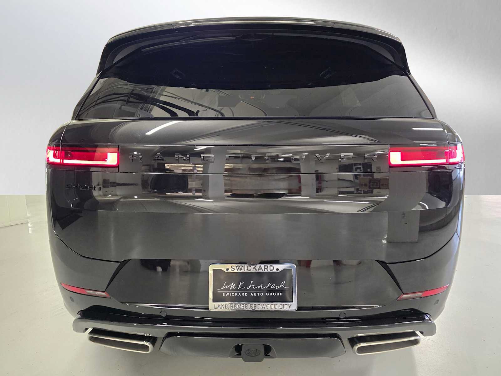 New 2026 Land Rover Range Rover Sport Dynamic SE AWD/4WD image 4