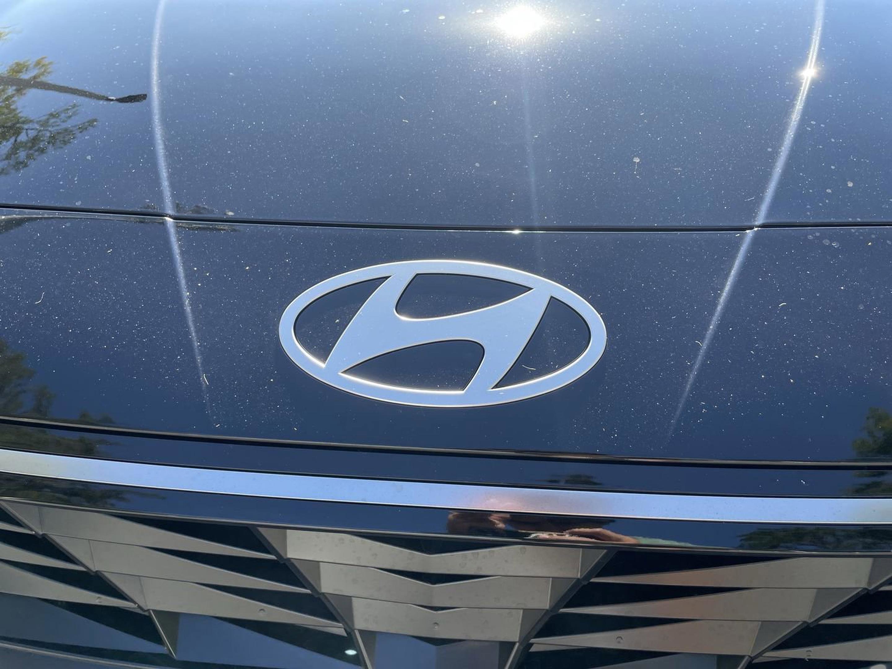 New 2026 Hyundai Elantra Limited image 22