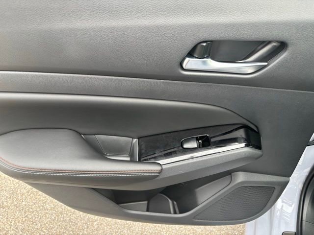 New 2025 Nissan Altima 2.5 SR w/ SR Premium Package AWD/4WD image 11