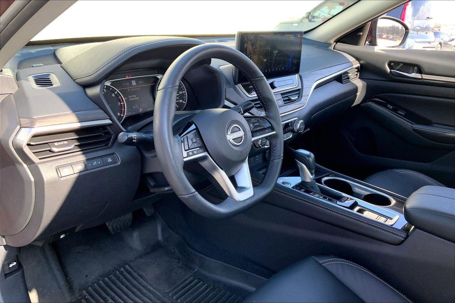 Used 2024 Nissan Altima 2.5 SL image 13