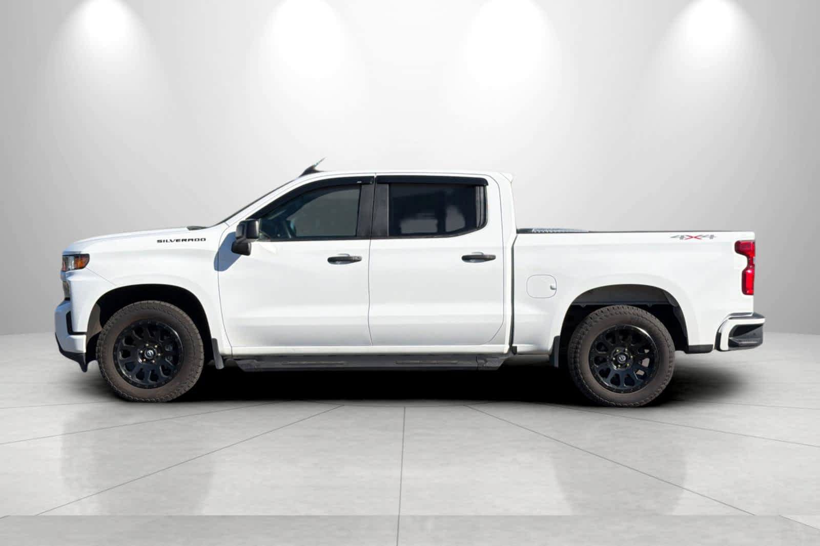 Used 2021 Chevrolet Silverado 1500 Custom AWD/4WD image 5