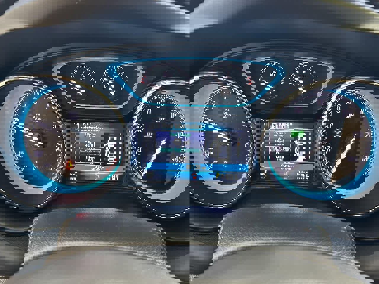 Used 2017 Buick Envision Essence image 19