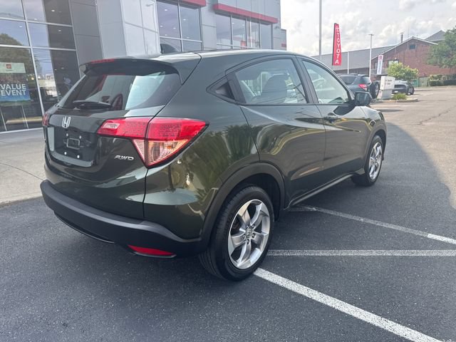 Used 2018 Honda HR-V LX video 3