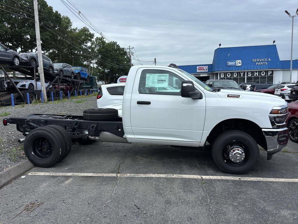 New 2026 RAM 3500 Tradesman w/ Chrome Appearance Group A AWD/4WD image 2