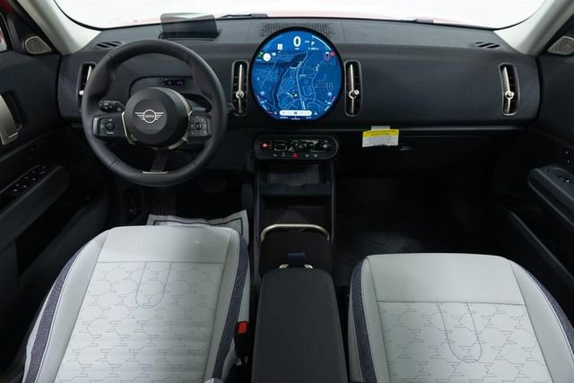 Certified 2025 MINI Cooper Countryman S w/ Comfort Package Max image 22