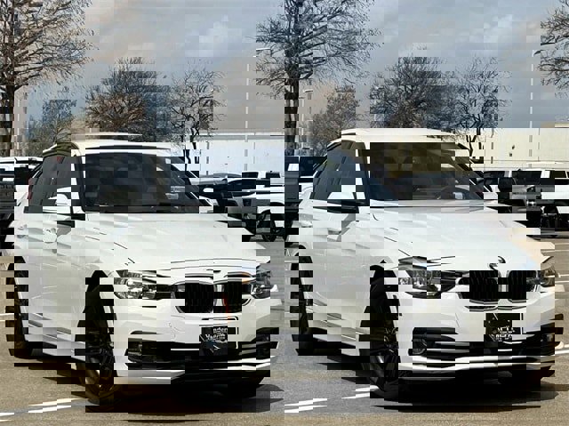 Used 2016 BMW 328i Sedan image 2