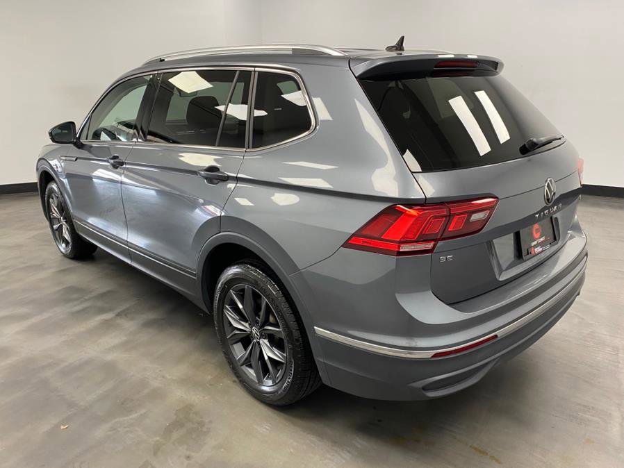 Used 2023 Volkswagen Tiguan SE AWD/4WD image 4