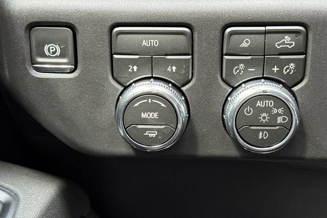 New 2026 GMC Sierra 1500 Elevation w/ Elevation Premium Package AWD/4WD image 31