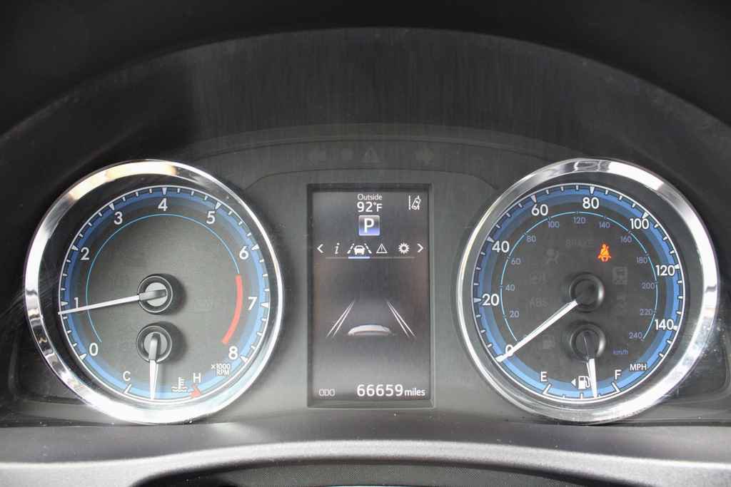 Used 2019 Toyota Corolla SE FWD image 16