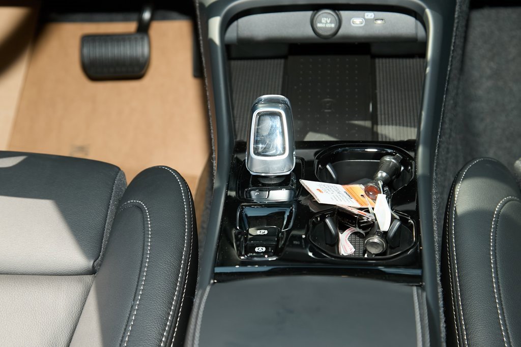 New 2026 Volvo XC40 B5 Plus w/ Protection Package Premier image 23